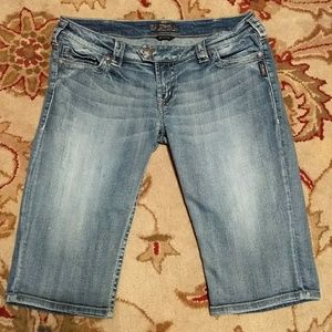 Silver Jeans Tuesday Bermuda Shorts